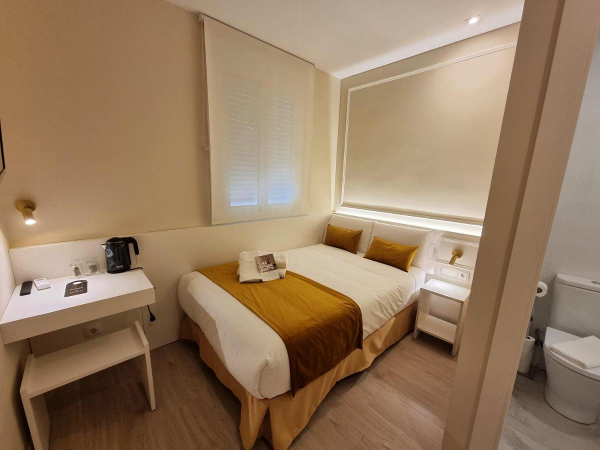 Ch Velarde Hotel Madrid Eksteriør billede